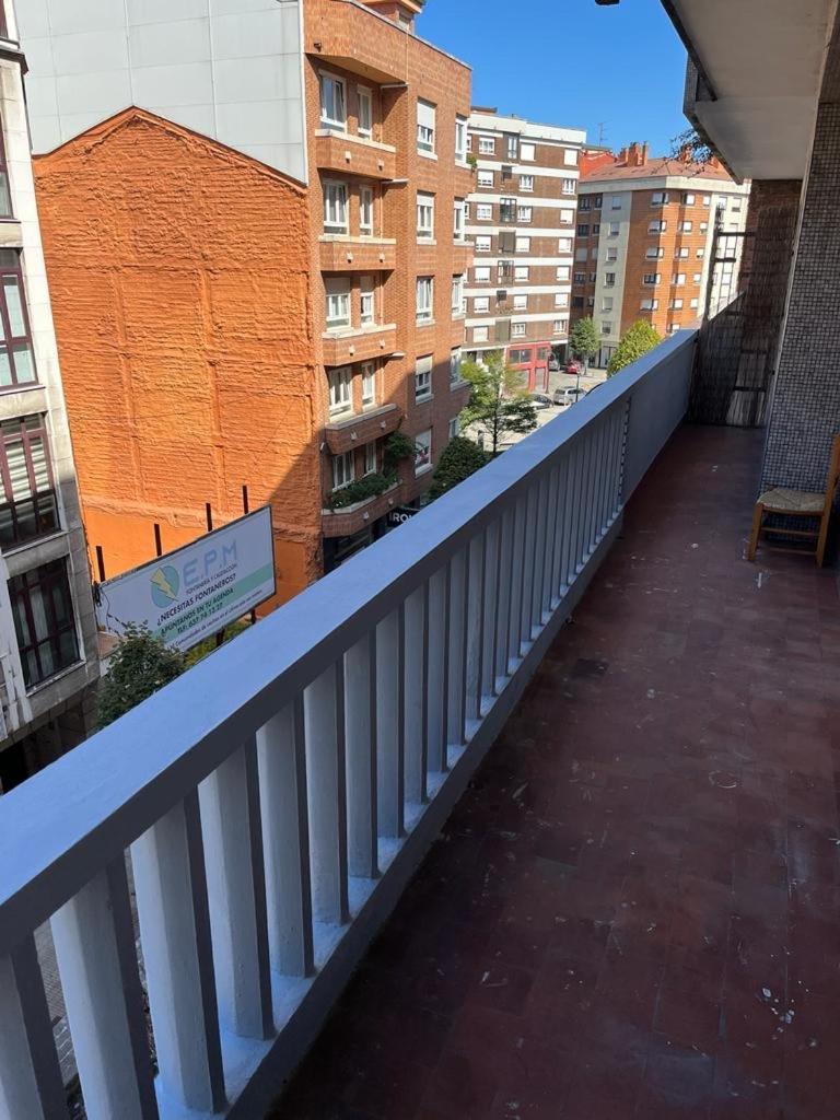 Amplio Apartamento En La Arena, 4 Hab Gijon Exterior photo